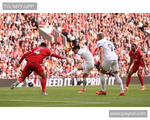 2018年热刺与利物浦精彩对决重播回顾赛场瞬间与战术分析 2018年热刺与利物浦精彩对决重播回顾赛场瞬间与战术分析